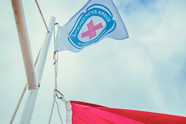 Flagge der Wasserwacht